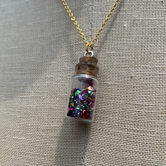 NWT Glass Bottle with Shard Confetti Necklace with Sterling Silver Plated Chain - Picture 12 of 16